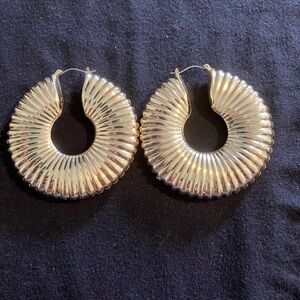 Ribbed Gold Hoop Earrings — Sculpted Gold Tone Hoops